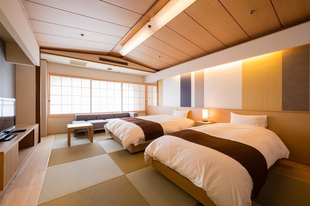 Chaharu Hotel Matsuyama  Buitenkant foto